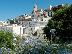 Soriano i Piqueras logra reducir un 88% una sanción por alquiler turístico sin licencia en Ibiza
